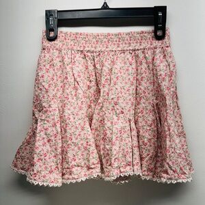 Show me your MUMU Floral ruffle mini skirt size s